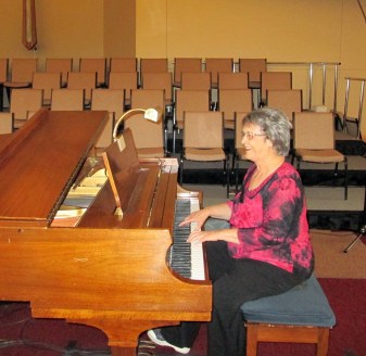 collagejanepianochurch